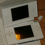 Nintendo DS Lite Broken Hinge Scenario